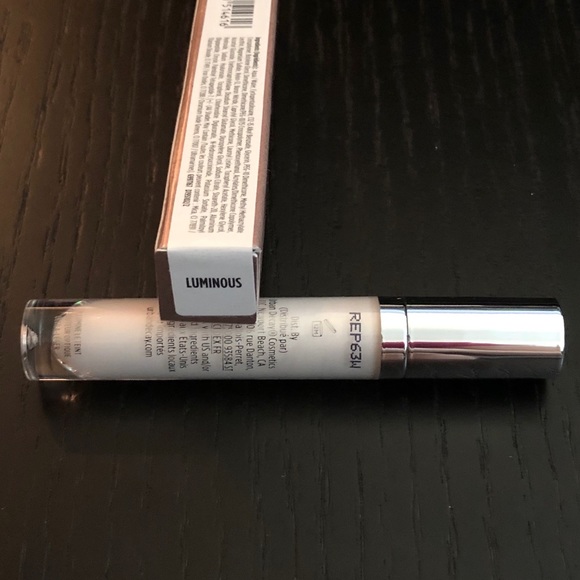 Urban Decay Nakes Skin Highlighting - Picture 3 of 3